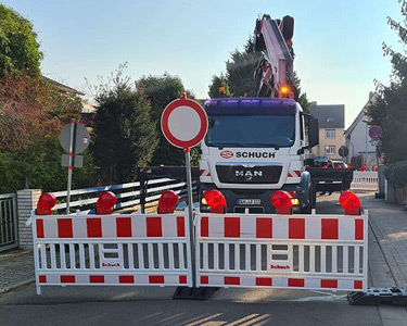 autokran-mobilkran-verleih-strassensperrung-verkehrstechnik